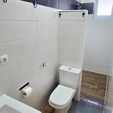 Apartment Casa Roja 6 - Quiet Resort, Central, Parking *